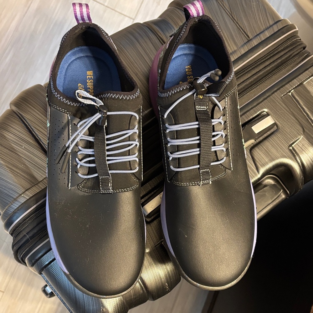 Clove Black Sneakers with Pink/Purple Accents